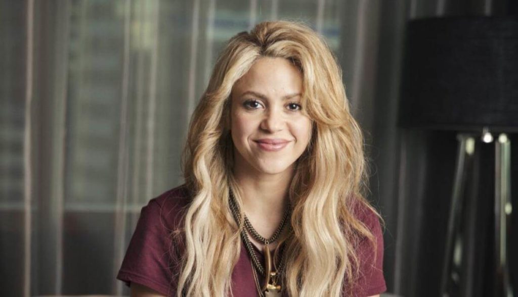 Shakira Taille Poids