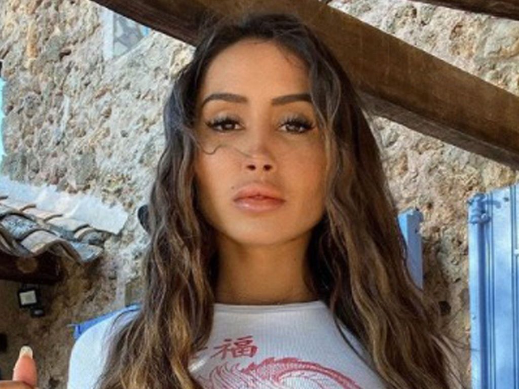 Taille Soeur El Himer