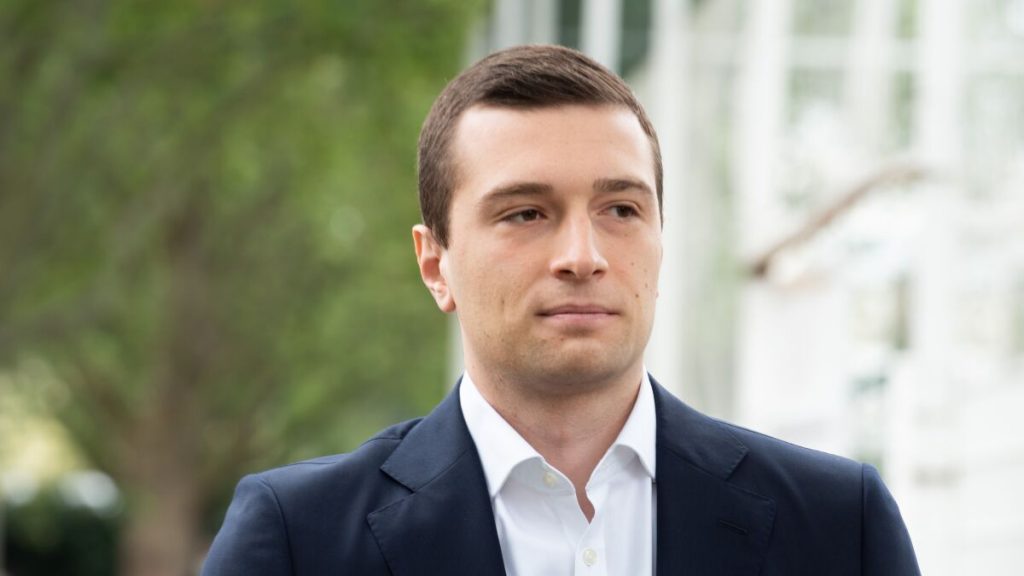 Jordan Bardella Taille