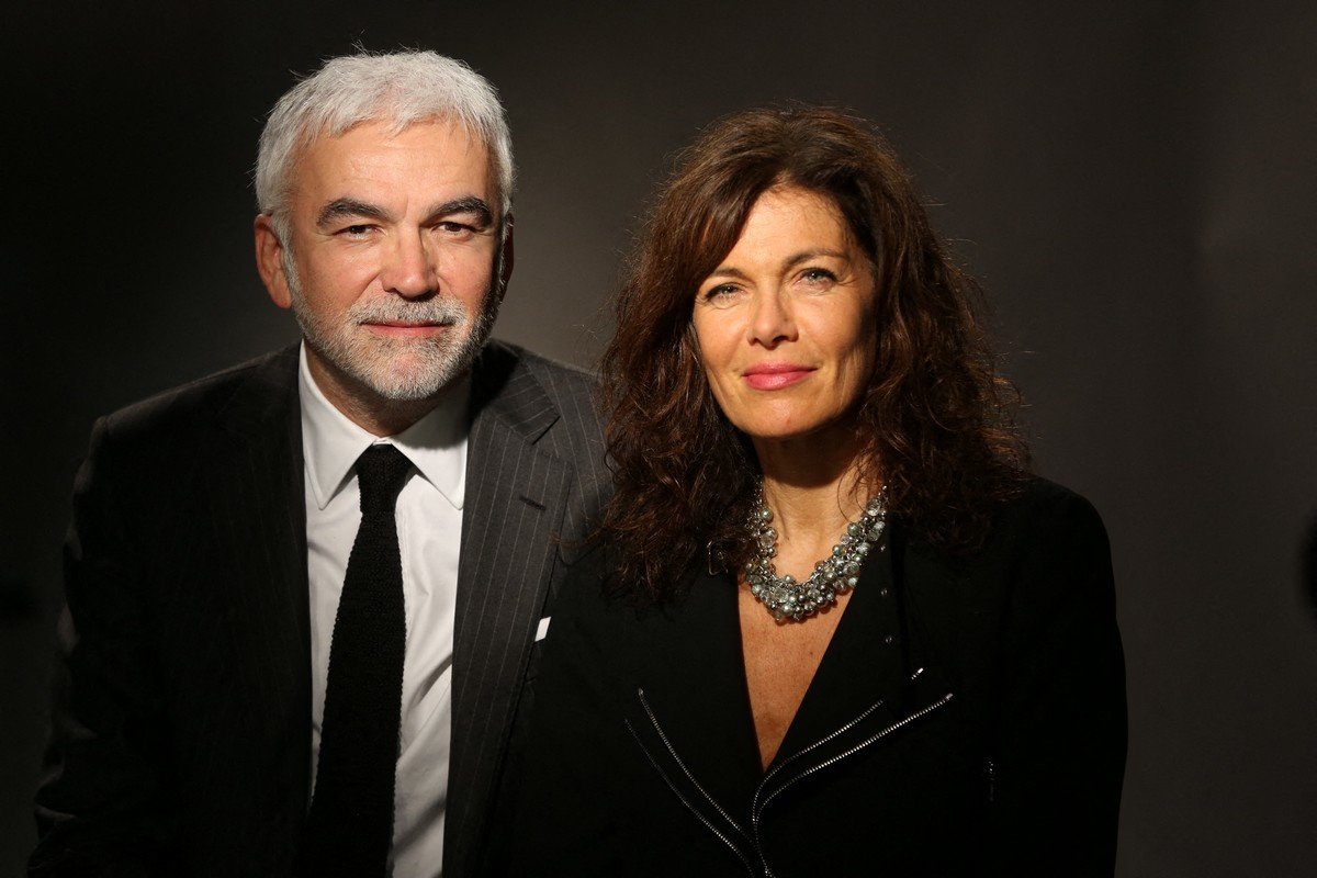 Pascal Praud Femme