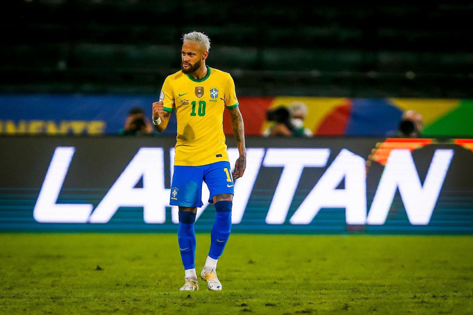 Neymar Taille