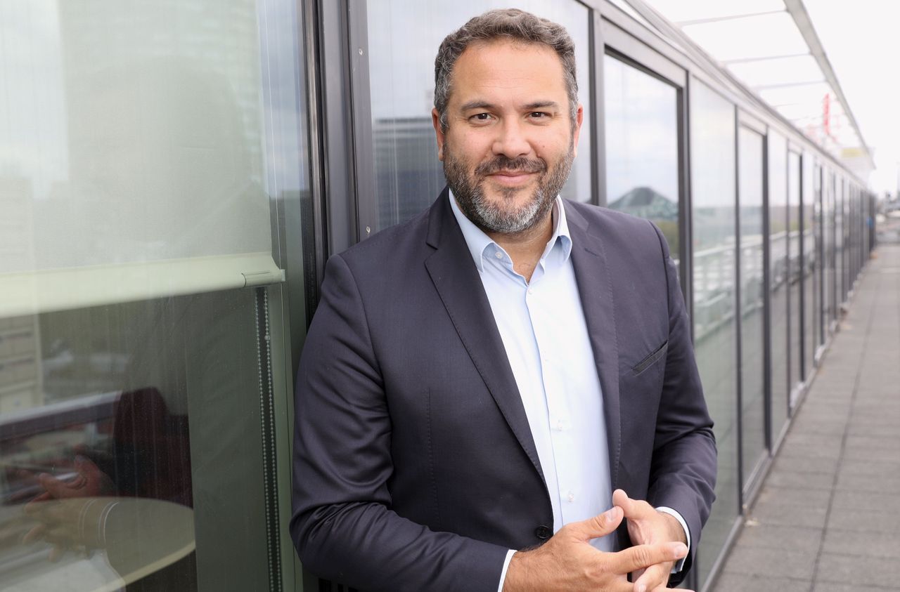 Bruce Toussaint Parents