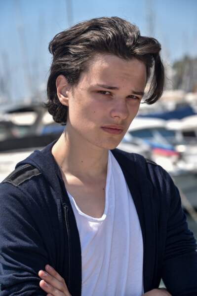 Samuel Benchetrit Taille