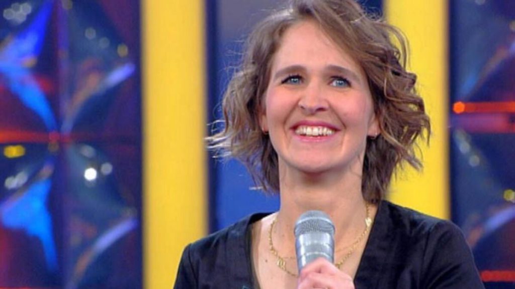Age Violaine N'Oubliez Pas Les Paroles Age Violaine N'Oubliez Pas Les Paroles