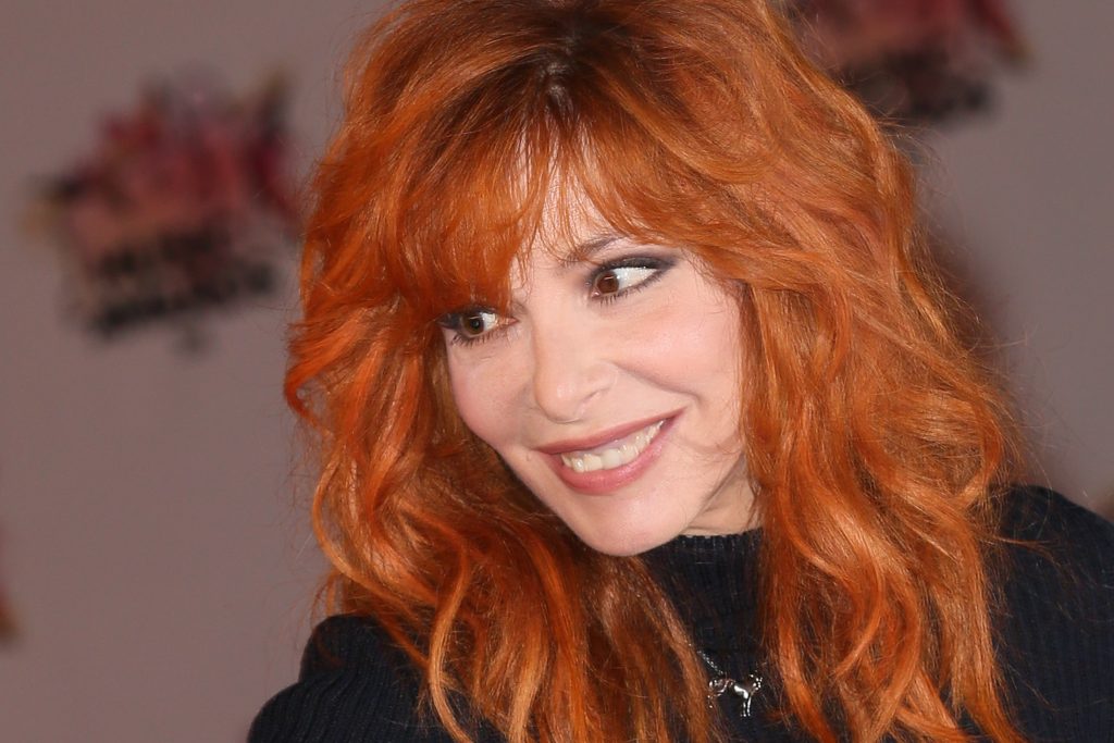 Mylène Farmer Enceinte à 16 Ans