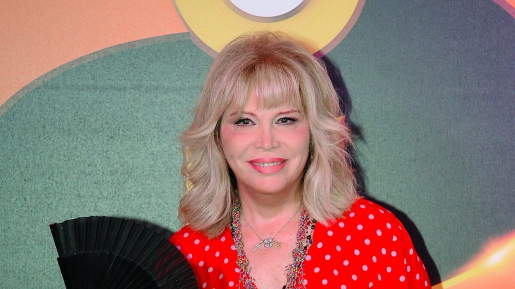 Amanda Lear Et Ses Enfants
